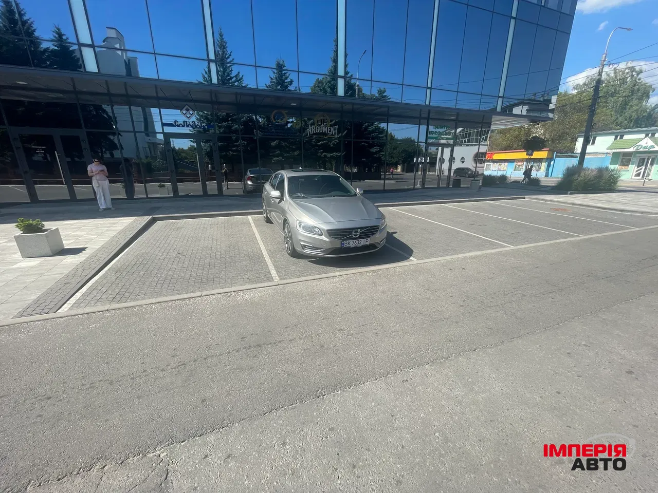 Volvo S60 - фото 7