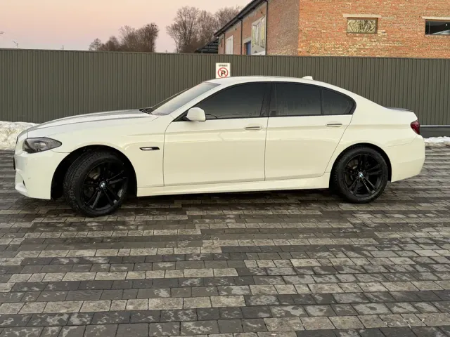 BMW 5 серії - фото 3