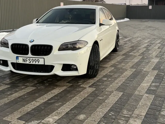 BMW 5 серії - фото 2