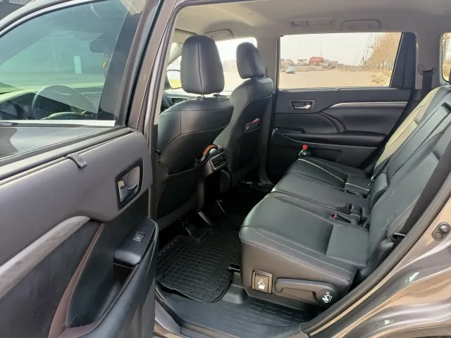 Toyota Highlander - фото 5