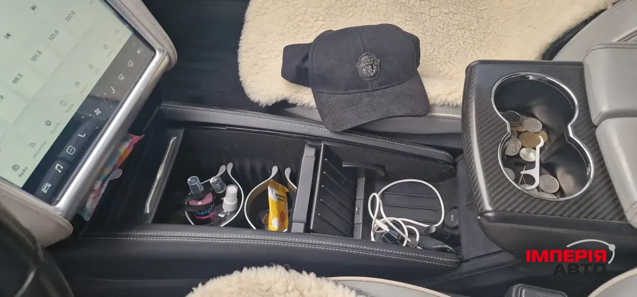 Tesla Model S - фото 7