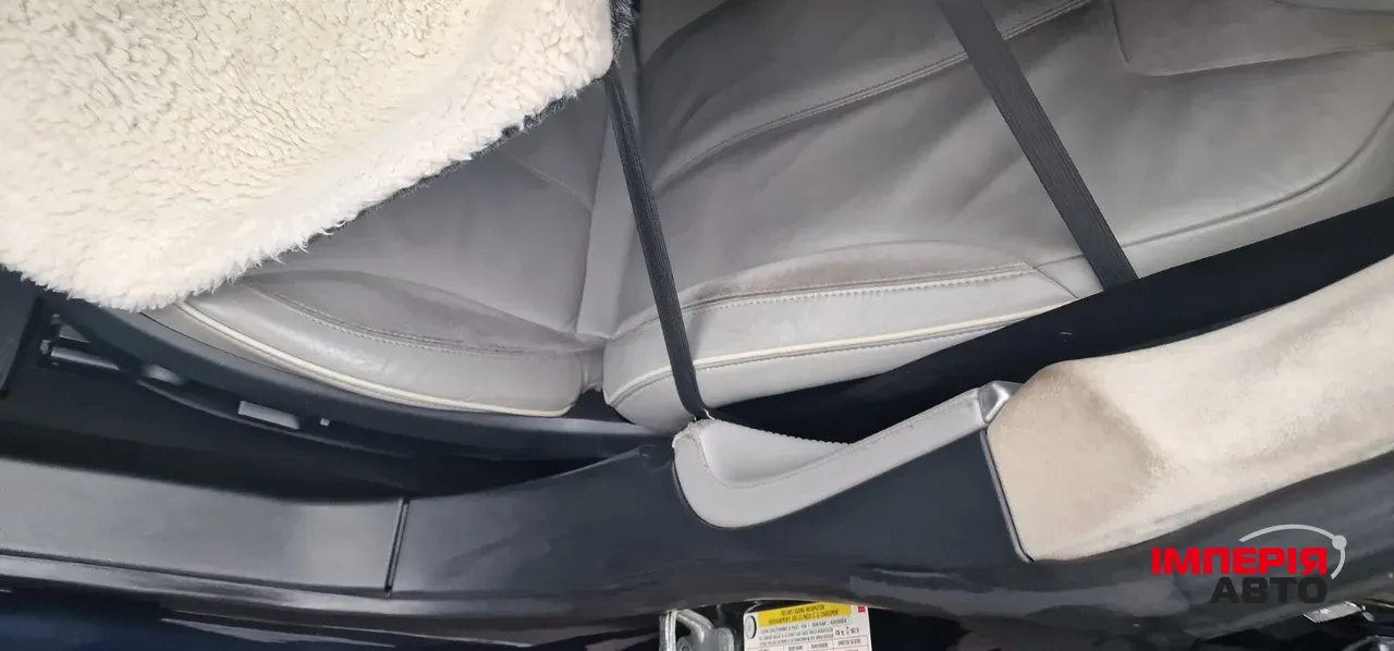 Tesla Model S - фото 16