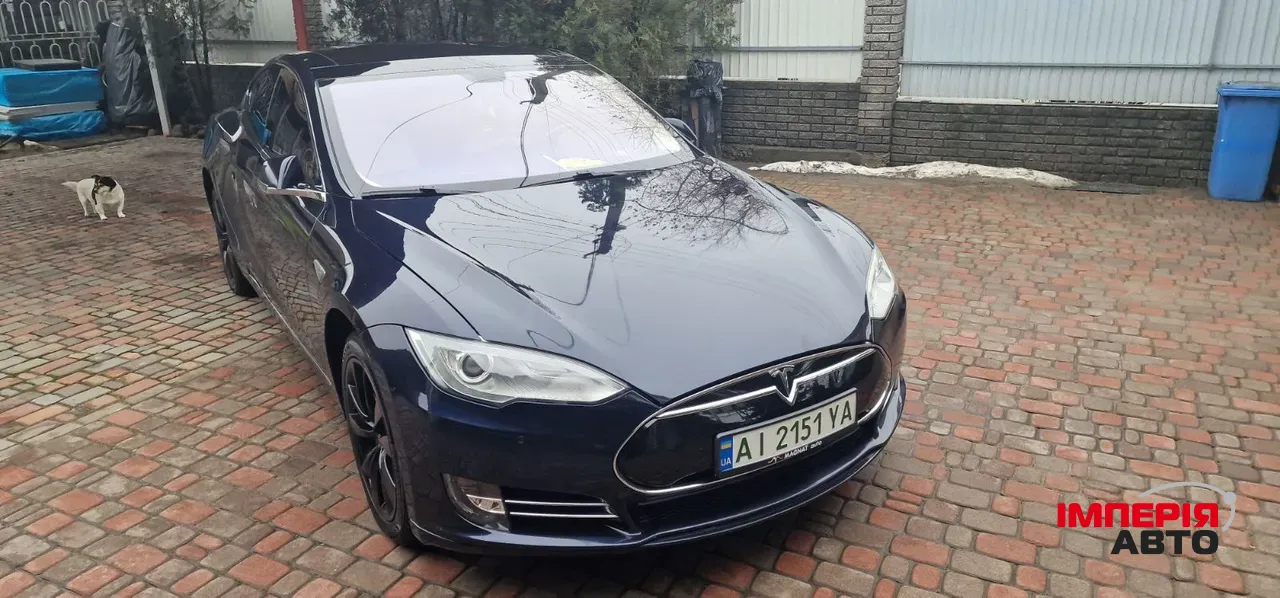 Tesla Model S - фото 15