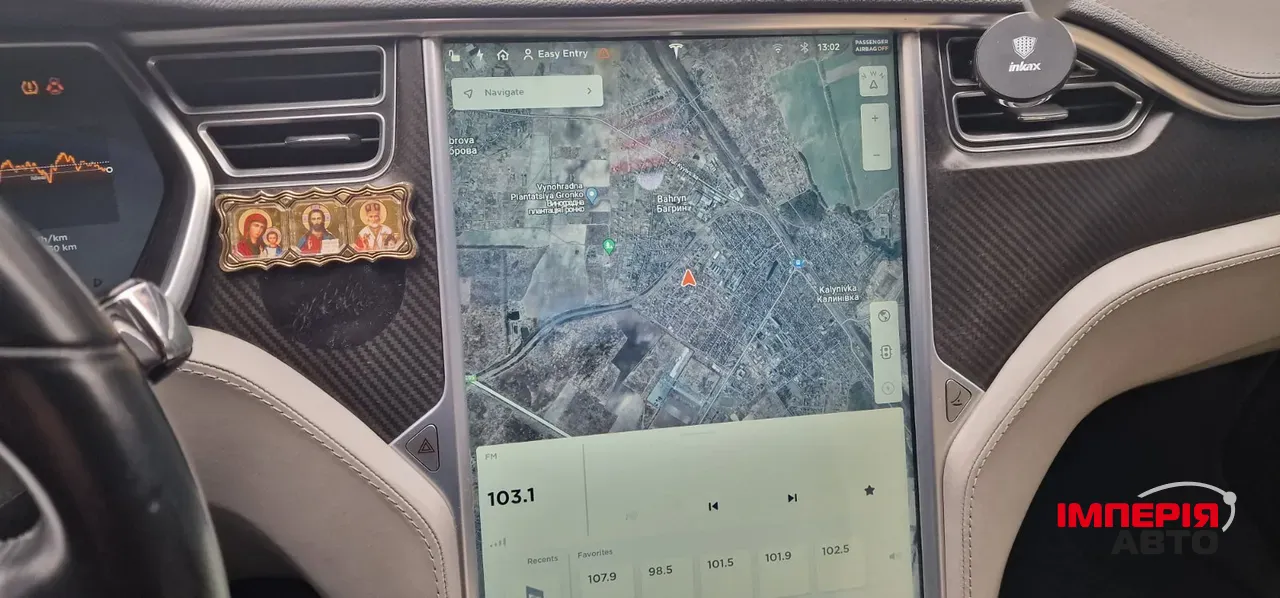 Tesla Model S - фото 5