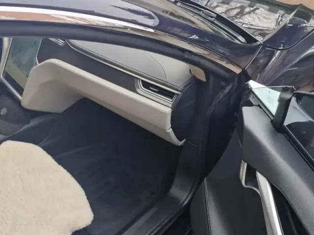 Tesla Model S - фото 4
