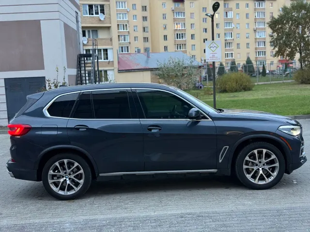 BMW X5 - фото 3