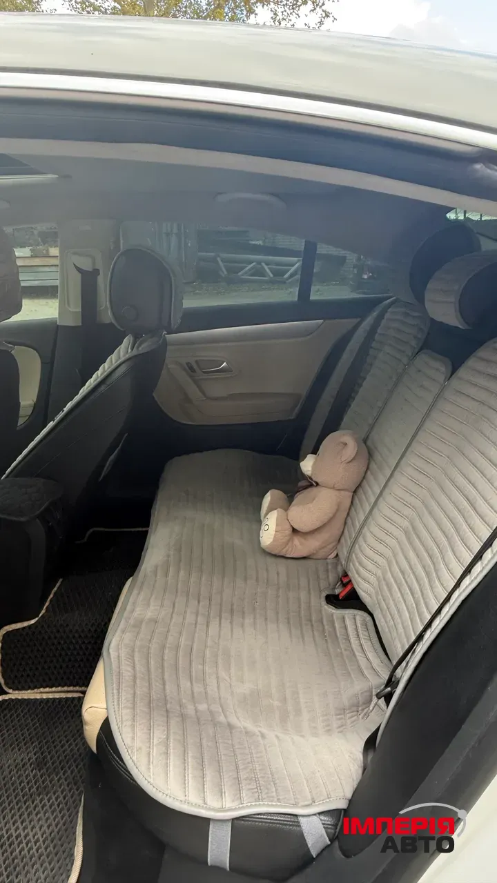 Volkswagen Passat CC - фото 14