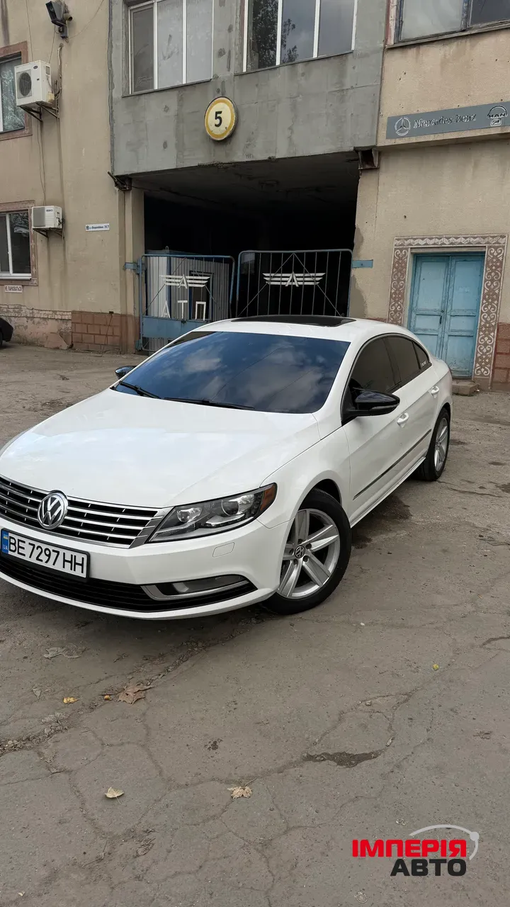 Volkswagen Passat CC - фото 1