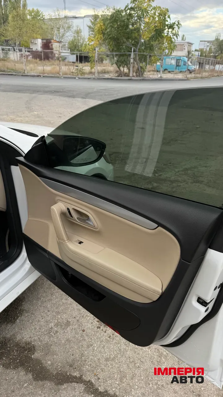 Volkswagen Passat CC - фото 7