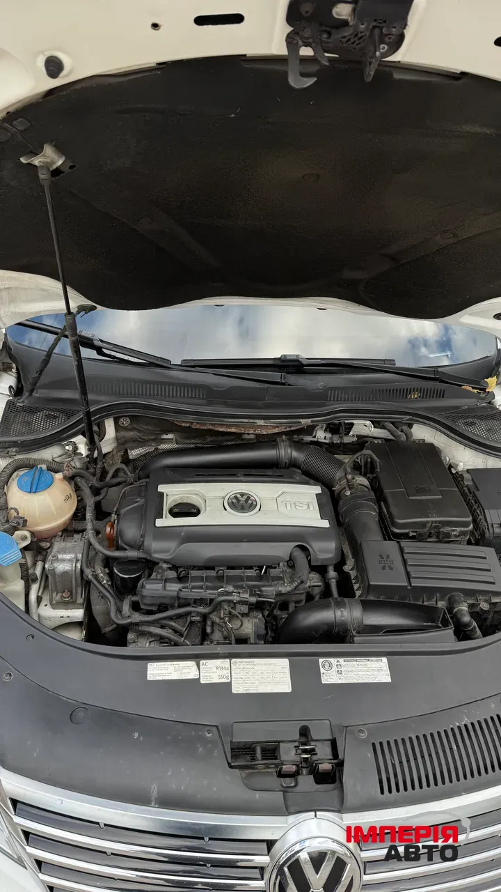Volkswagen Passat CC - фото 4