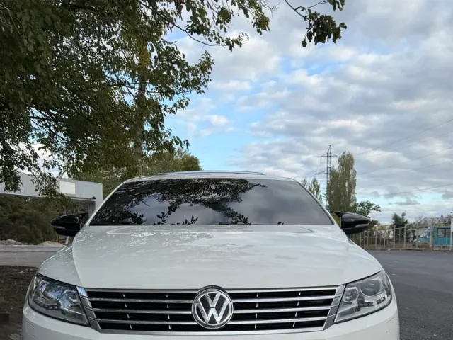 Volkswagen Passat CC - фото 3