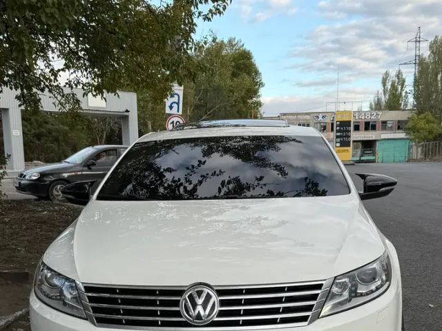 Volkswagen Passat CC - фото 2