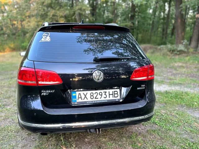 Volkswagen Passat - фото 3