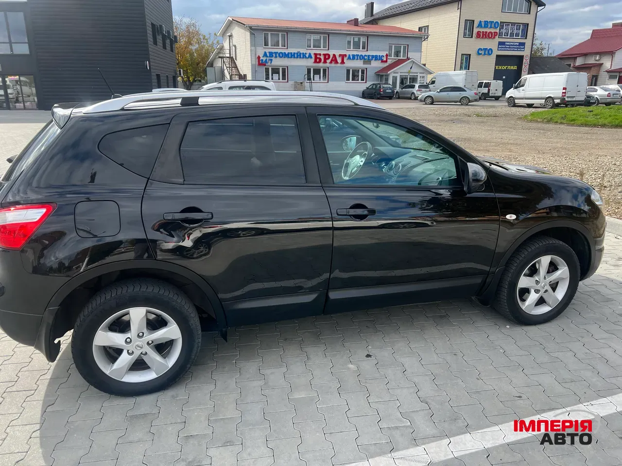 Nissan Qashqai - фото 5