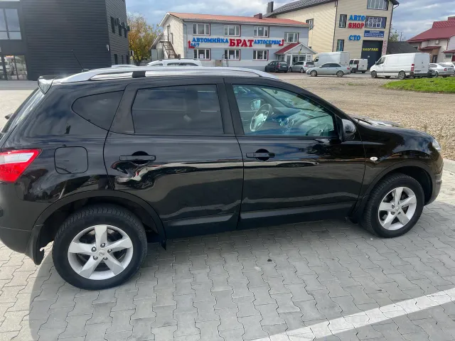 Nissan Qashqai - фото 5