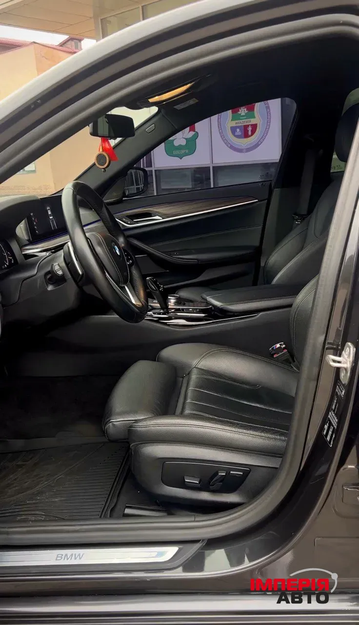 BMW 5 серії - фото 12