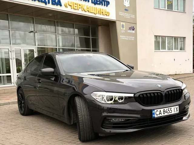 BMW 5 серії - фото 3