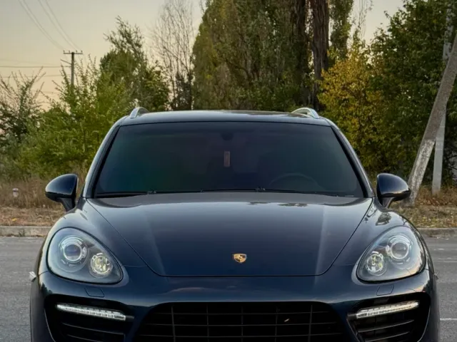 Porsche Cayenne - фото 2