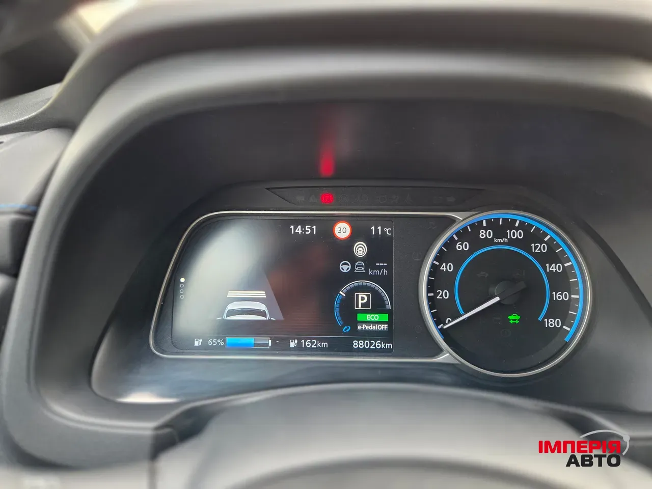 Nissan Leaf - фото 19