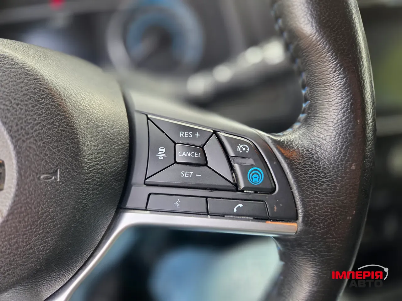 Nissan Leaf - фото 14