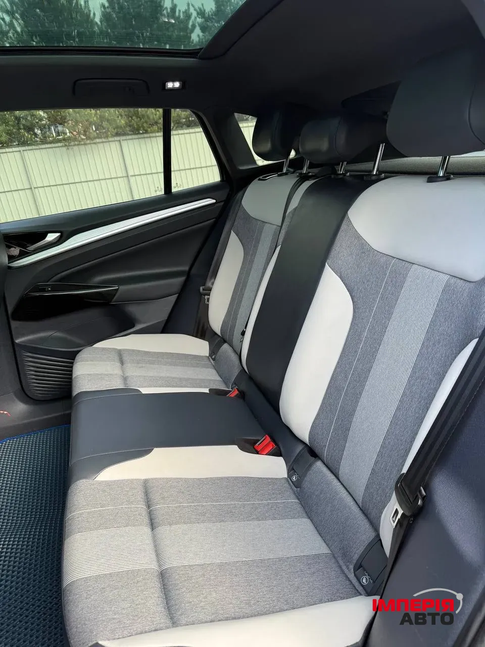 Volkswagen ID.4 - фото 16