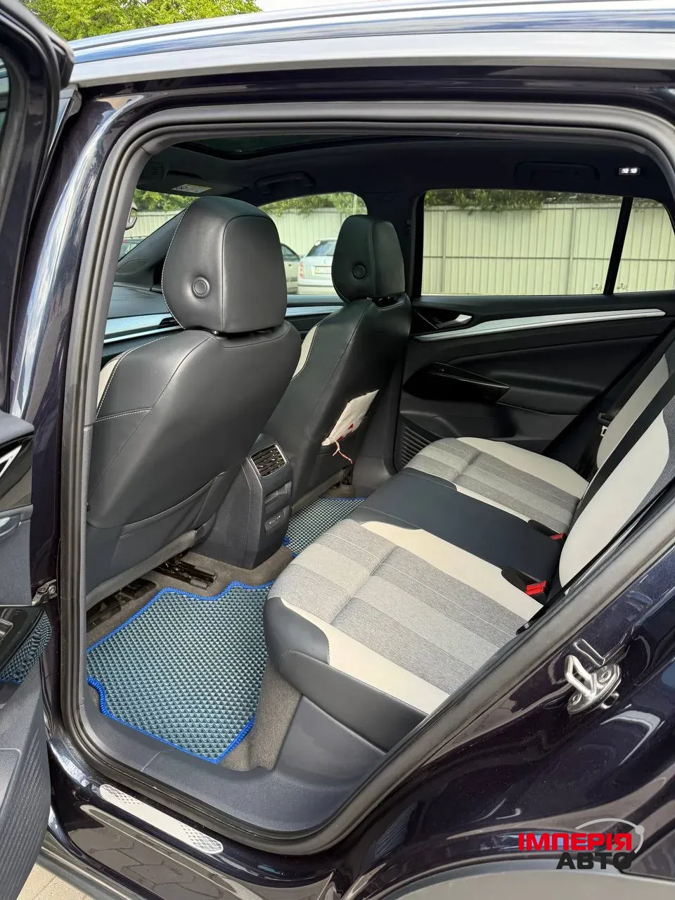 Volkswagen ID.4 - фото 14