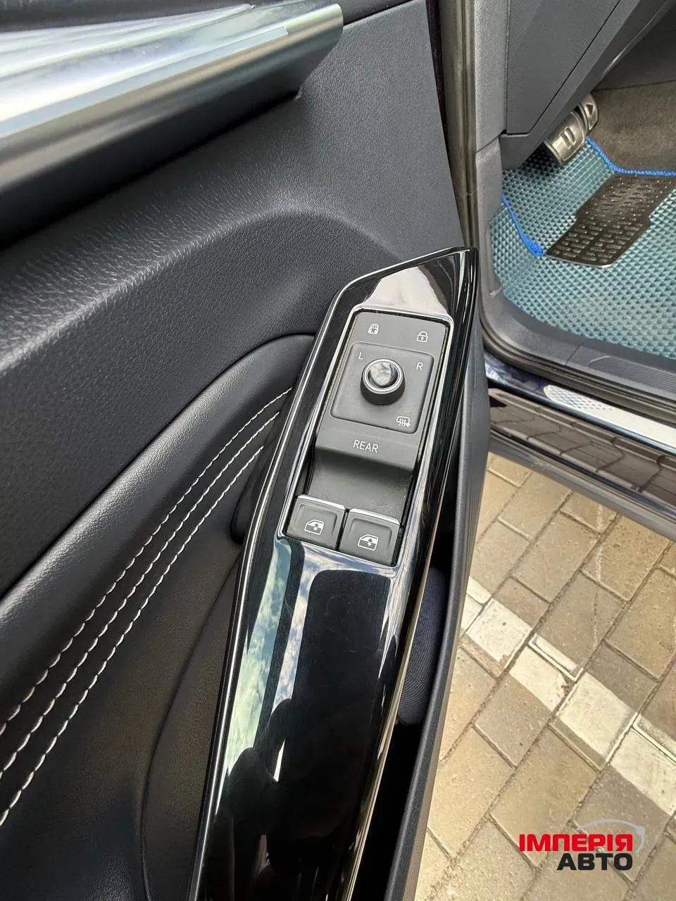 Volkswagen ID.4 - фото 11