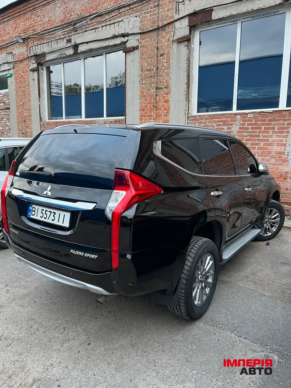 Mitsubishi Pajero Sport - фото 6