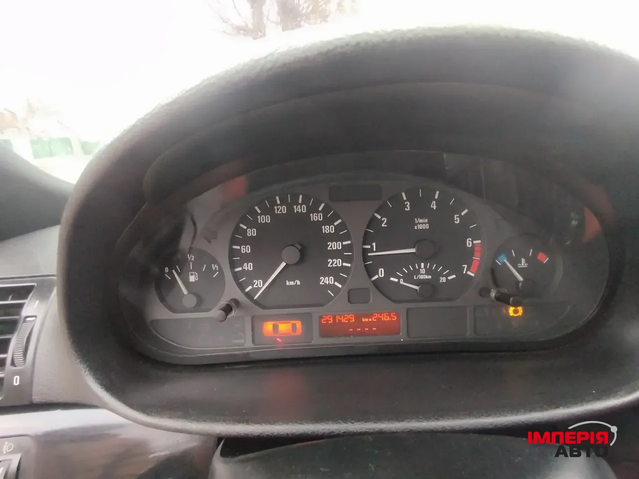 BMW 3 серії - фото 7