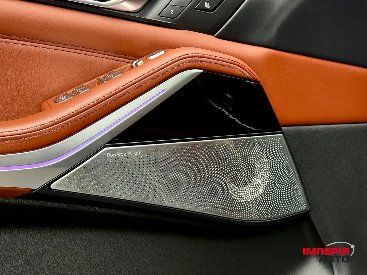 BMW X7 - фото 21