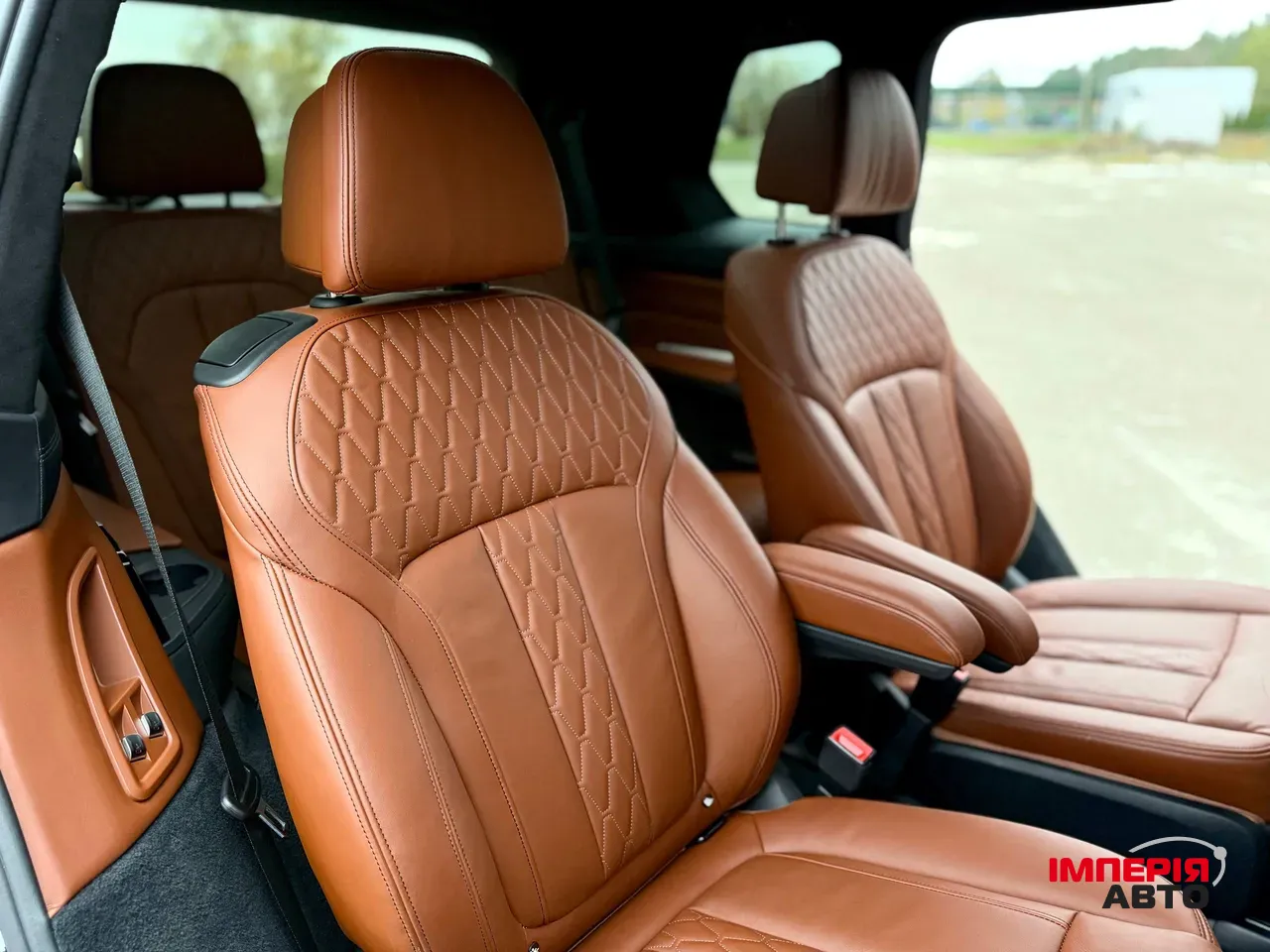 BMW X7 - фото 30