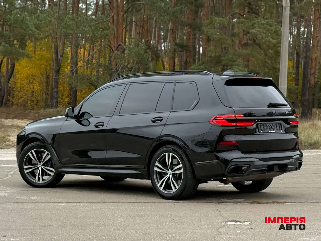 BMW X7 - фото 14
