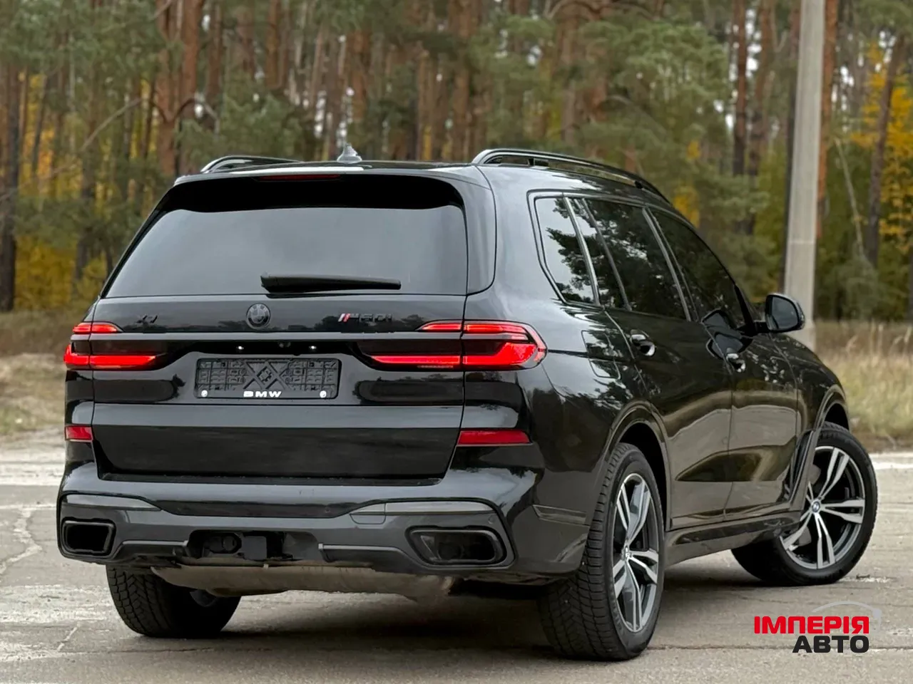 BMW X7 - фото 17
