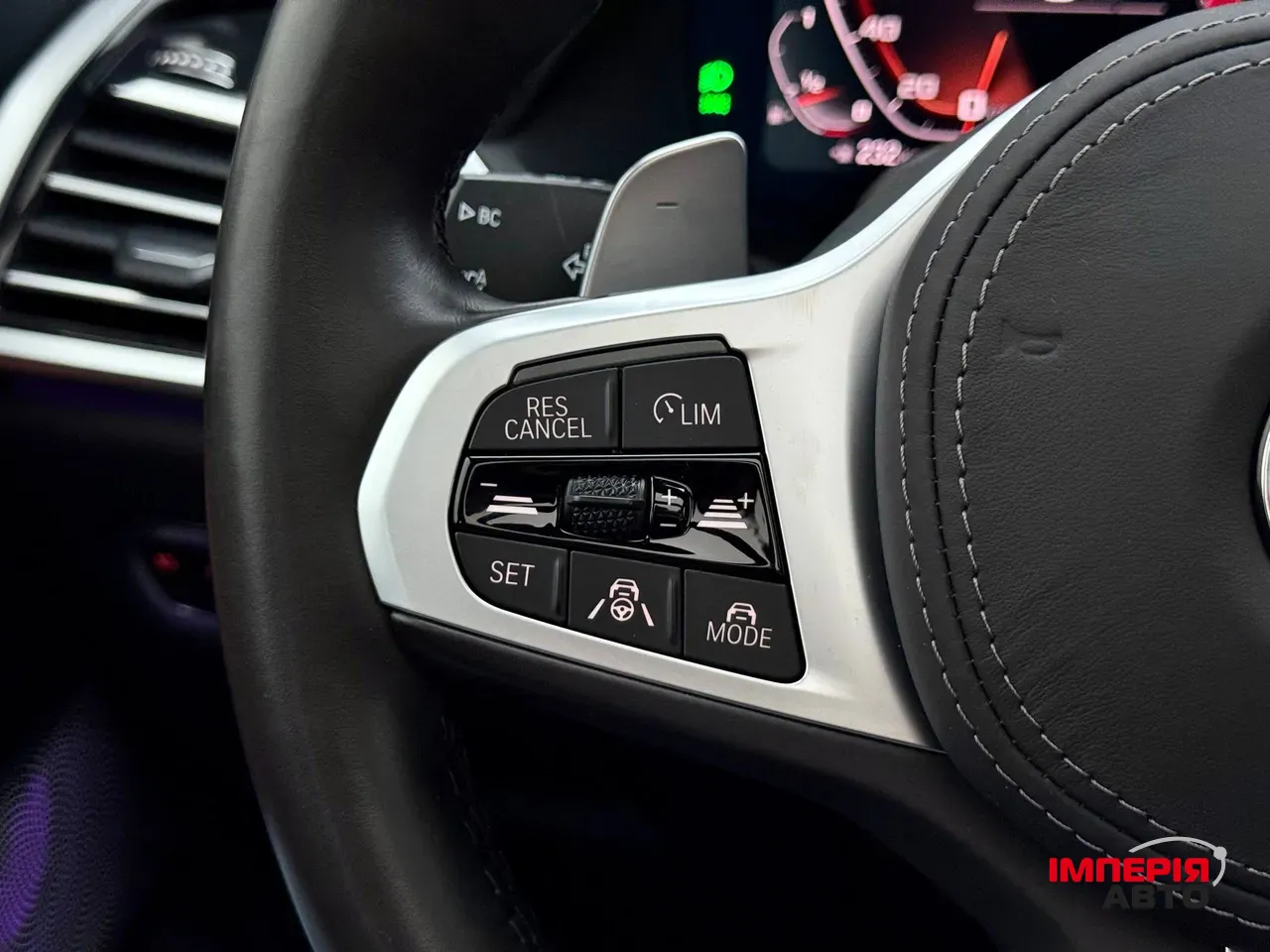 BMW X7 - фото 34