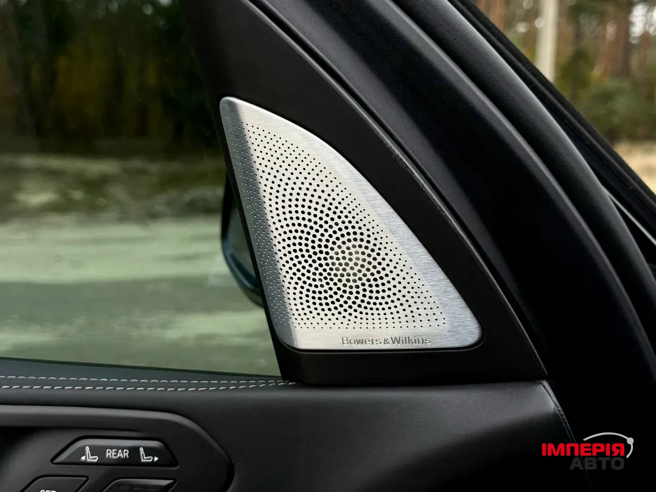 BMW X7 - фото 22
