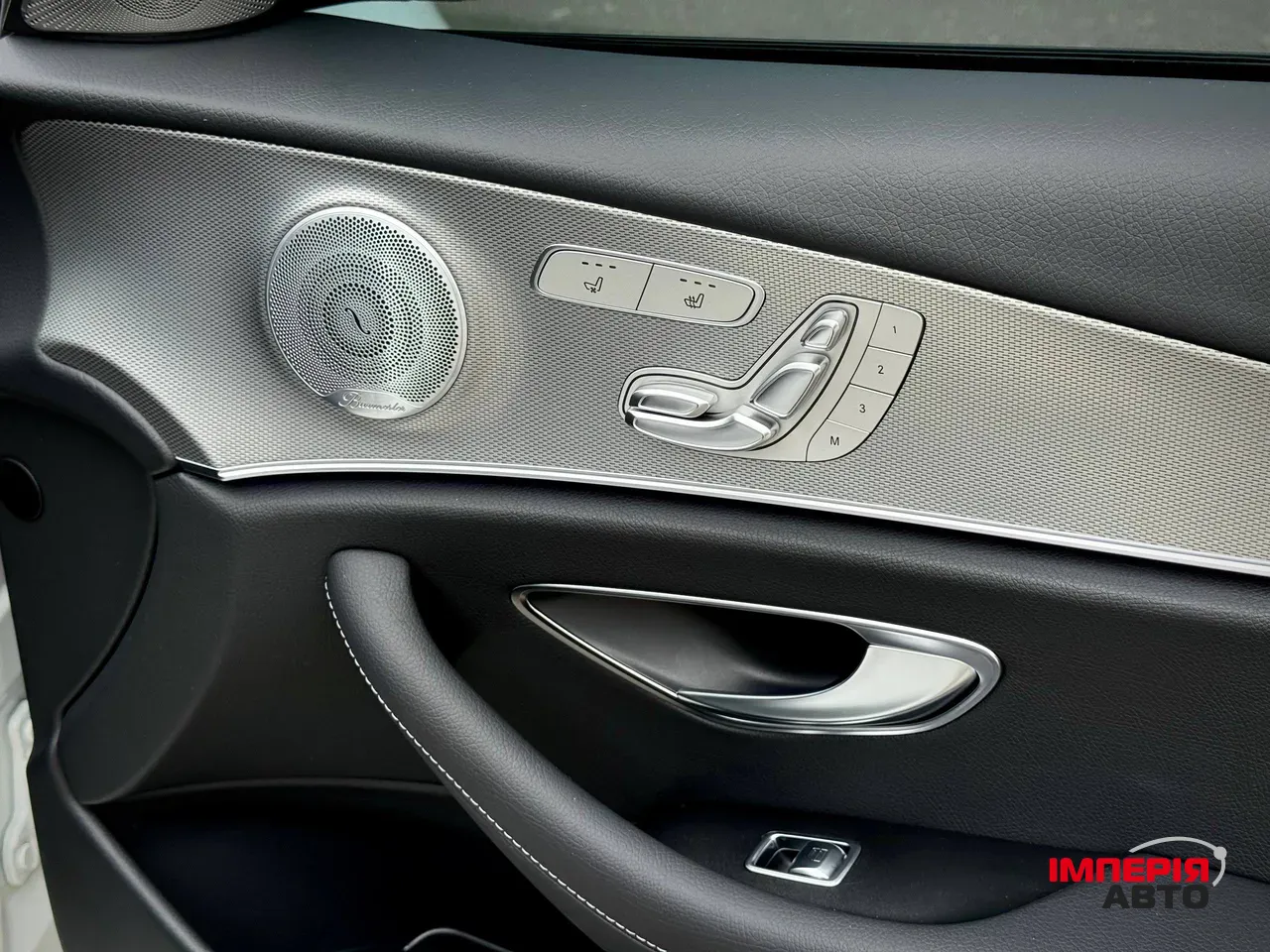 Mercedes-Benz E-Класс - фото 29