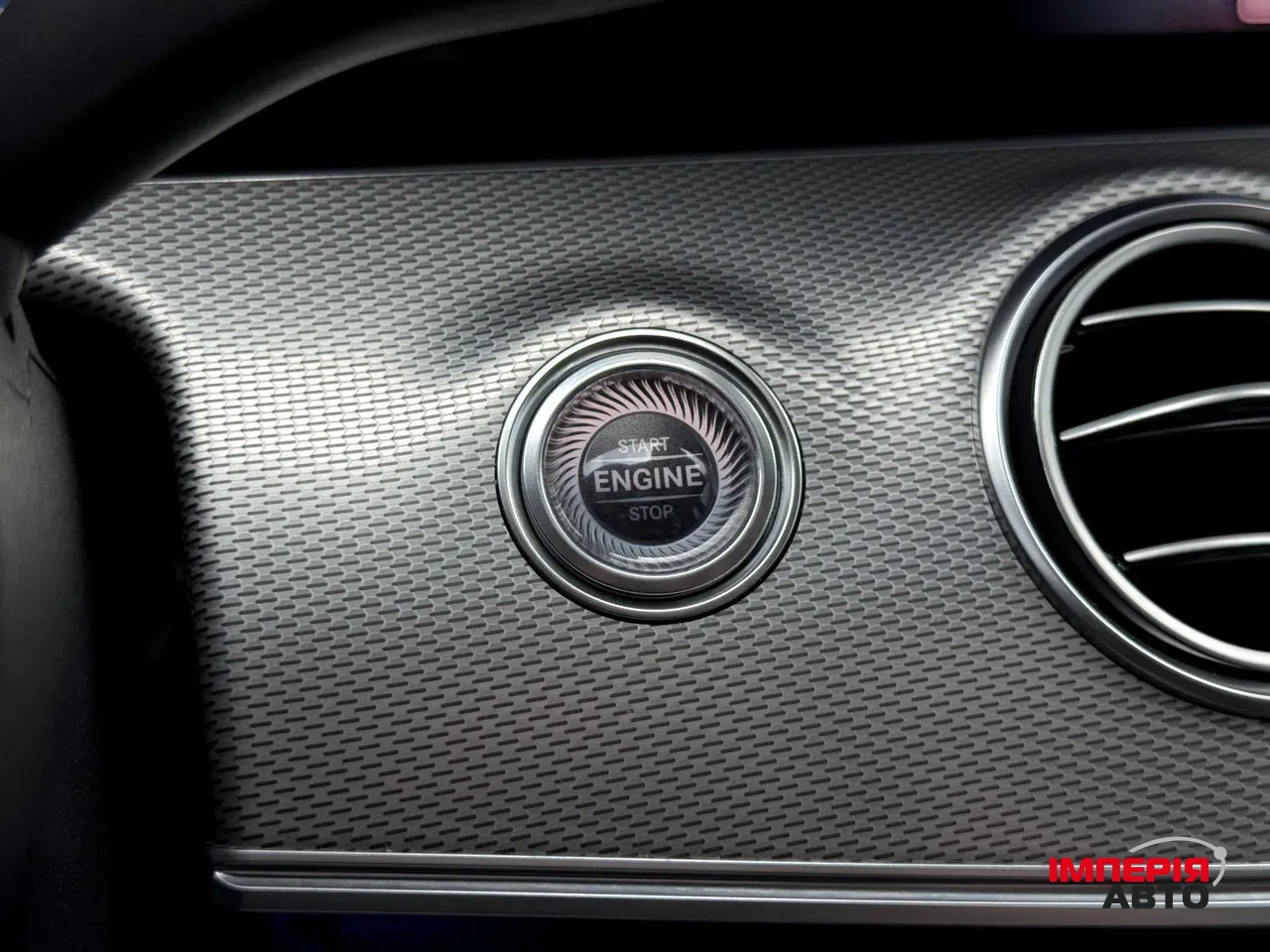 Mercedes-Benz E-Класс - фото 46