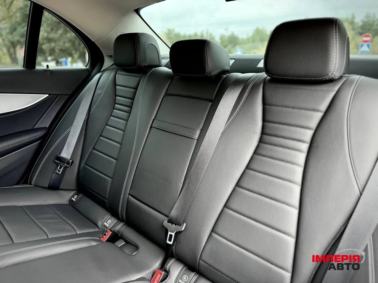 Mercedes-Benz E-Класс - фото 32