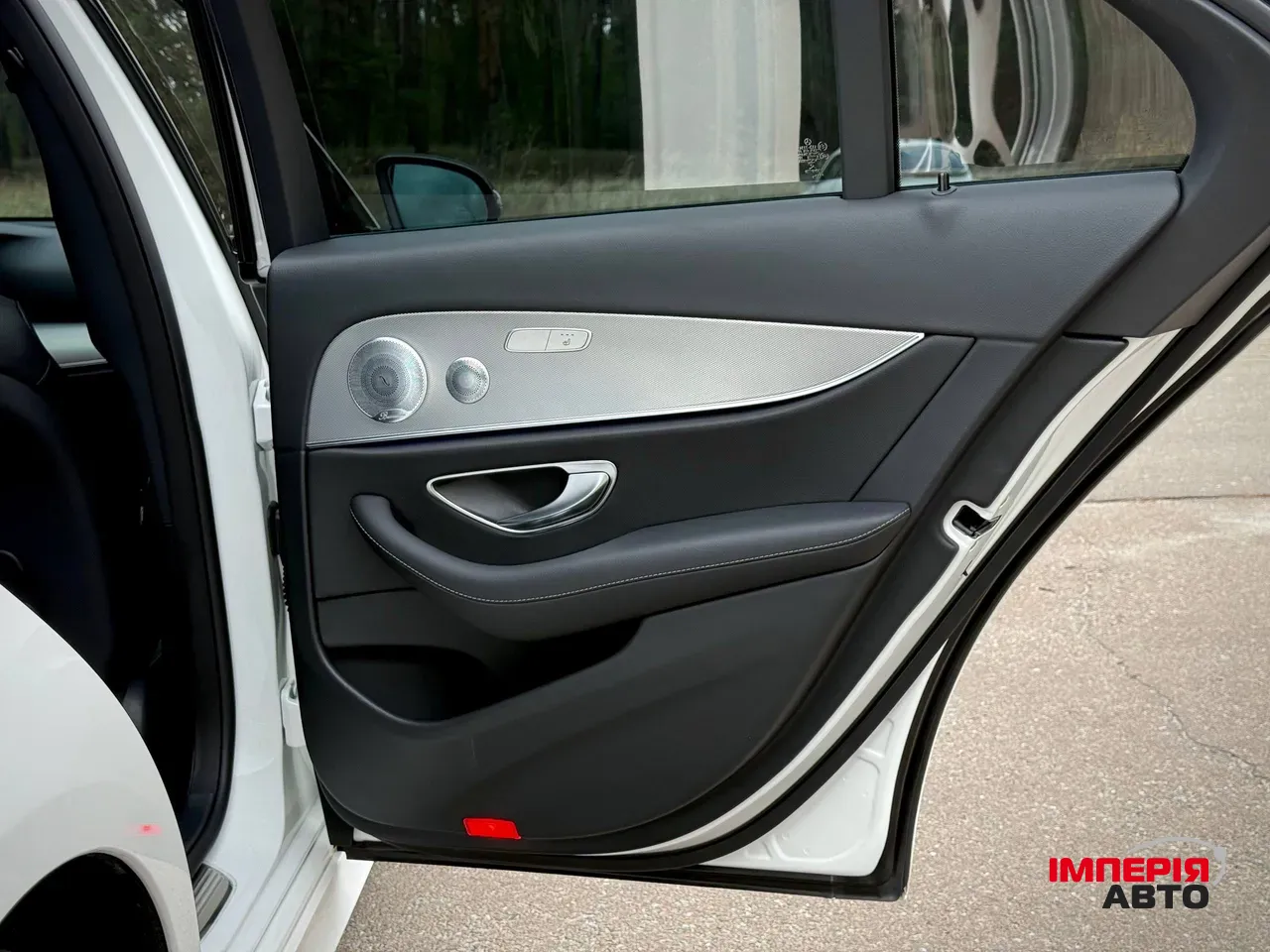 Mercedes-Benz E-Класс - фото 26