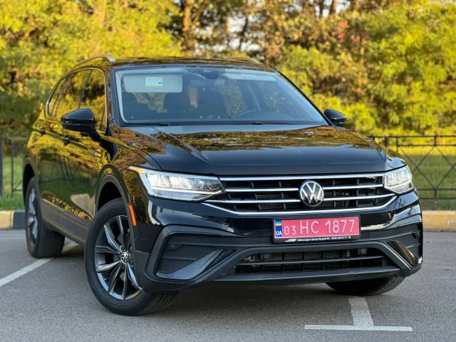 Volkswagen Tiguan - фото 4