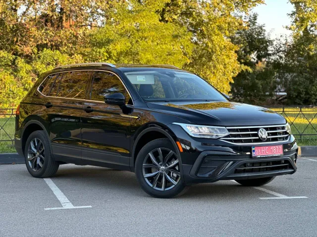 Volkswagen Tiguan - фото 2