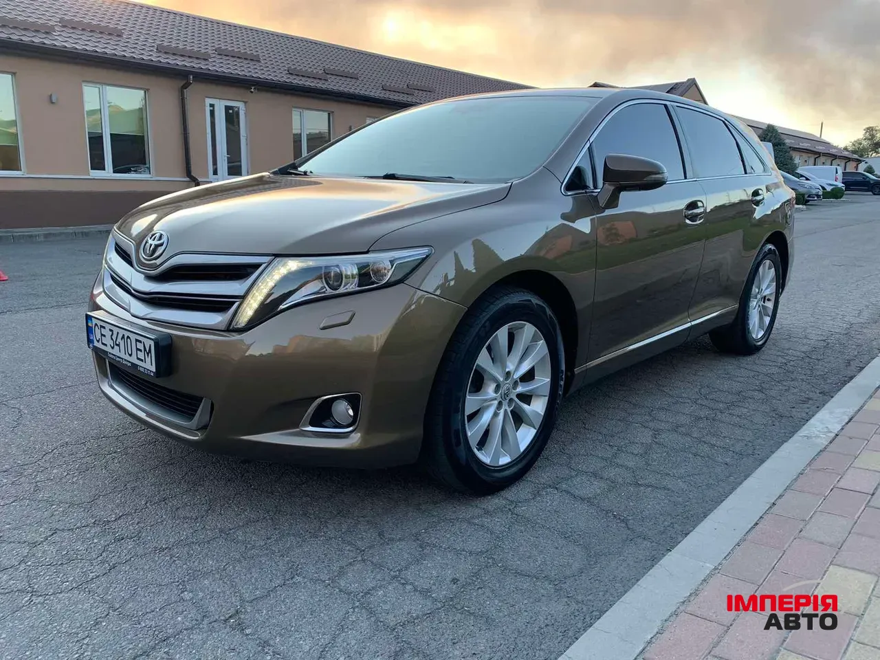 Toyota Venza - фото 3