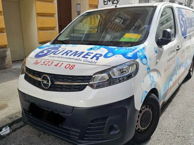 Opel Vivaro - фото 1