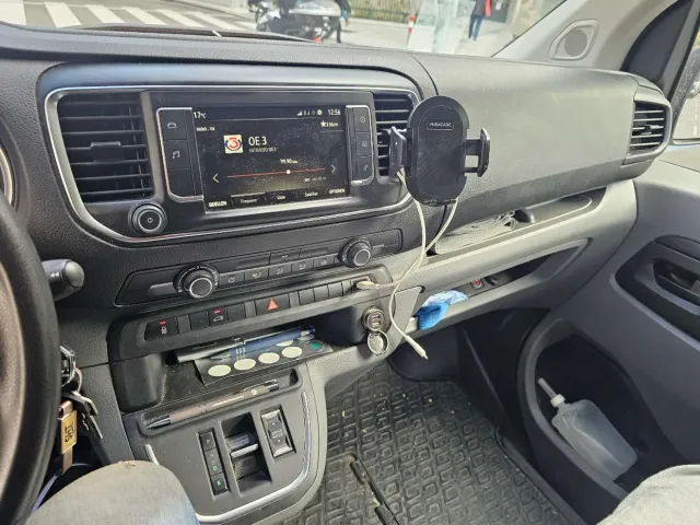 Opel Vivaro - фото 5