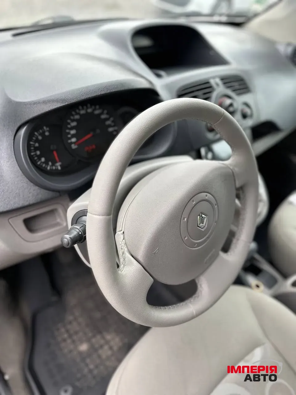 Renault Kangoo - фото 7