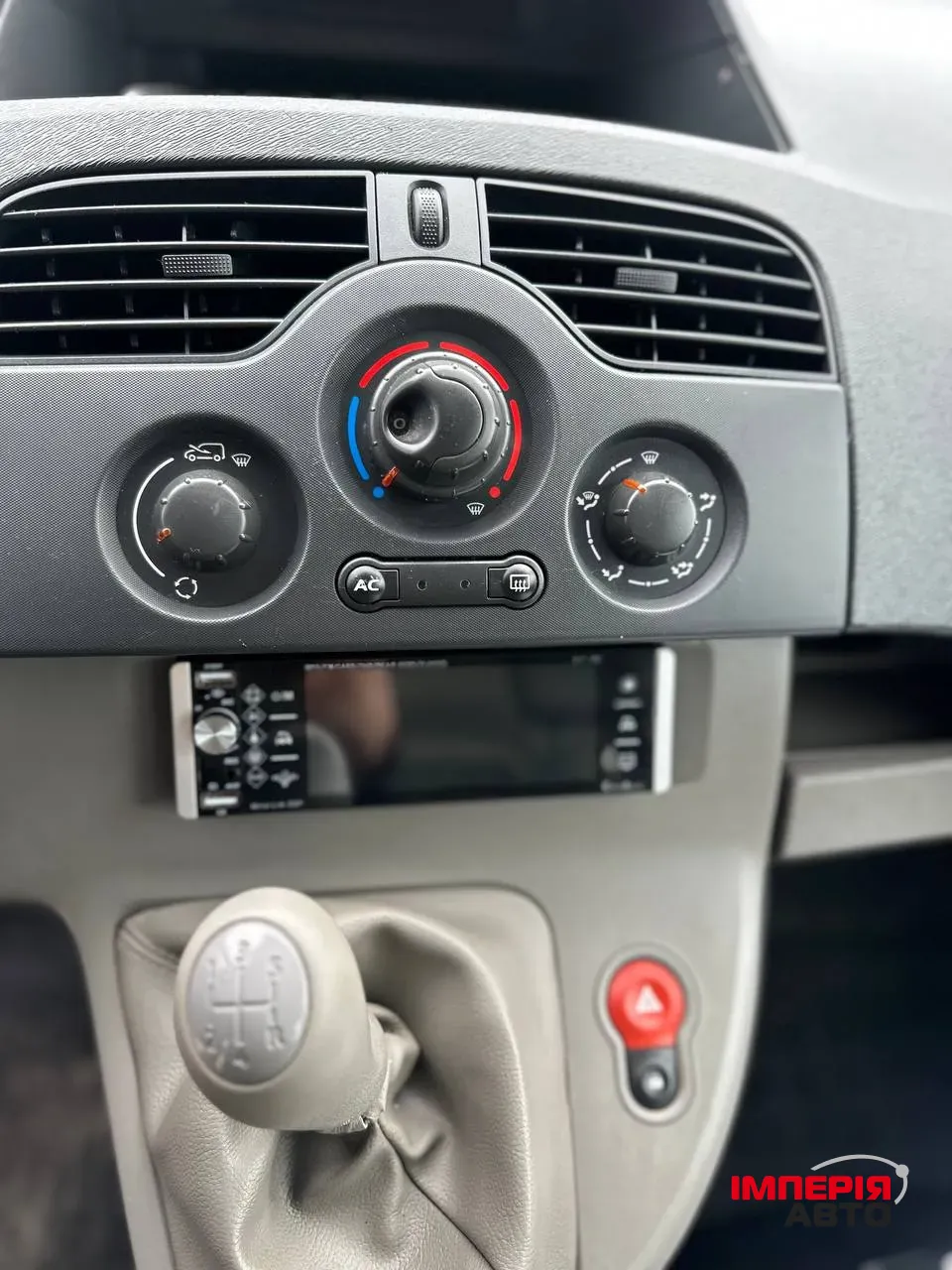 Renault Kangoo - фото 23