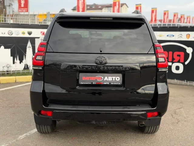 Toyota Land Cruiser Prado - фото 4