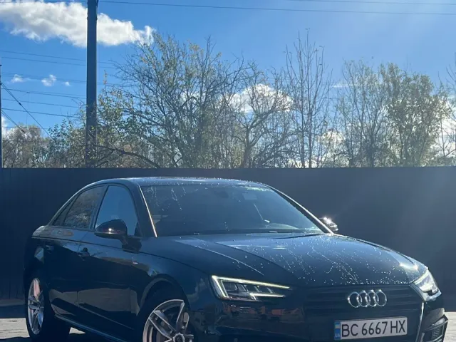 Audi A4 - фото 2