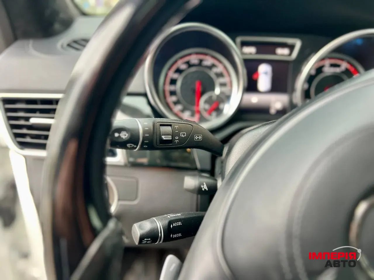 Mercedes-Benz GLS - фото 29