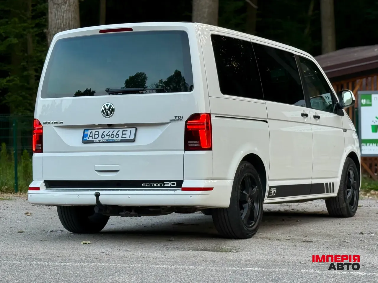 Volkswagen Multivan - фото 28